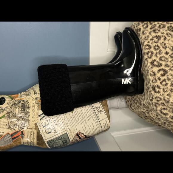 MK Women's Black Rain Boots with Knit Cuff Size 8 - Picture 3 of 4